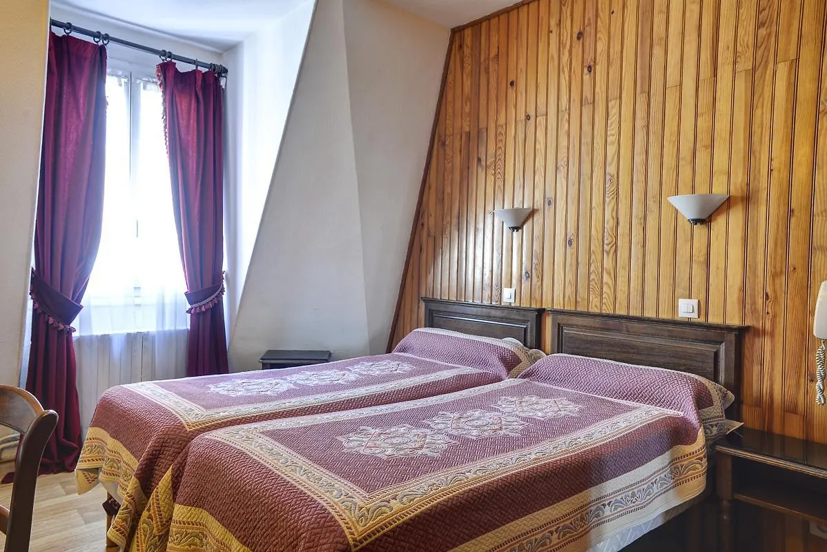 Nord Hotel 2*